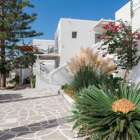 פארוס Nautilus Apartments-Suites מראה חיצוני תמונה
