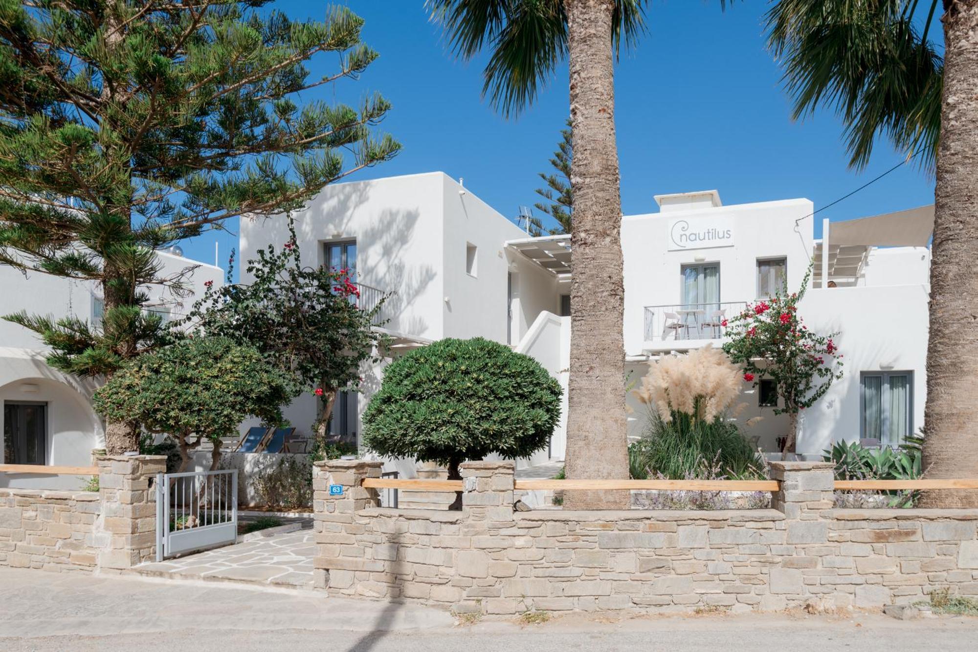 פארוס Nautilus Apartments-Suites מראה חיצוני תמונה