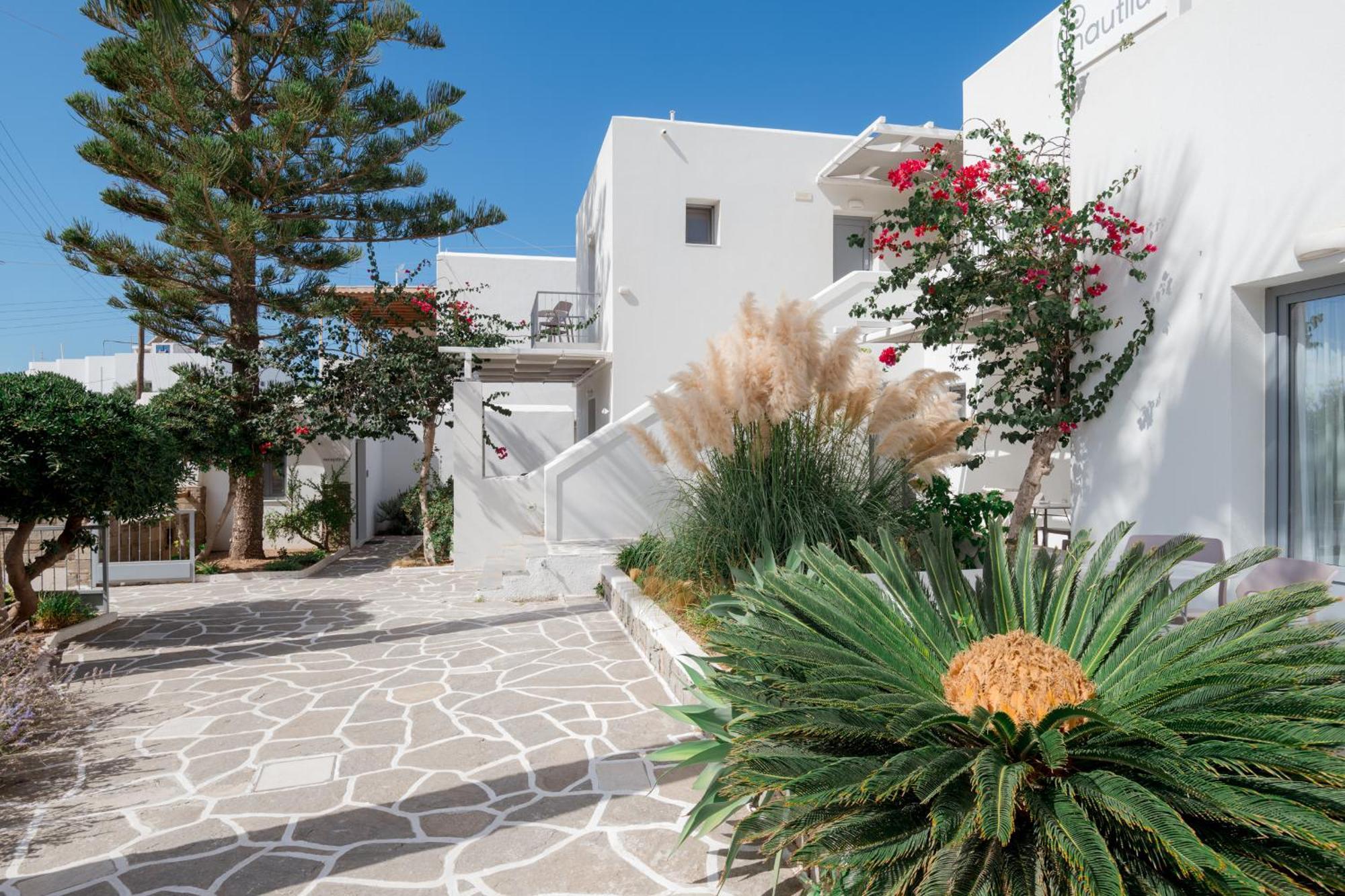 פארוס Nautilus Apartments-Suites מראה חיצוני תמונה