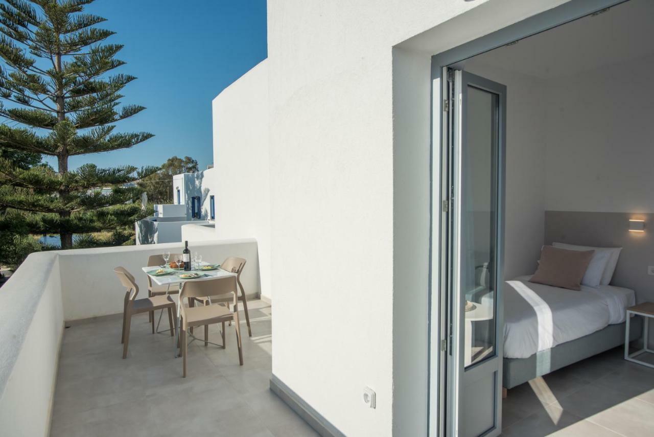 פארוס Nautilus Apartments-Suites מראה חיצוני תמונה