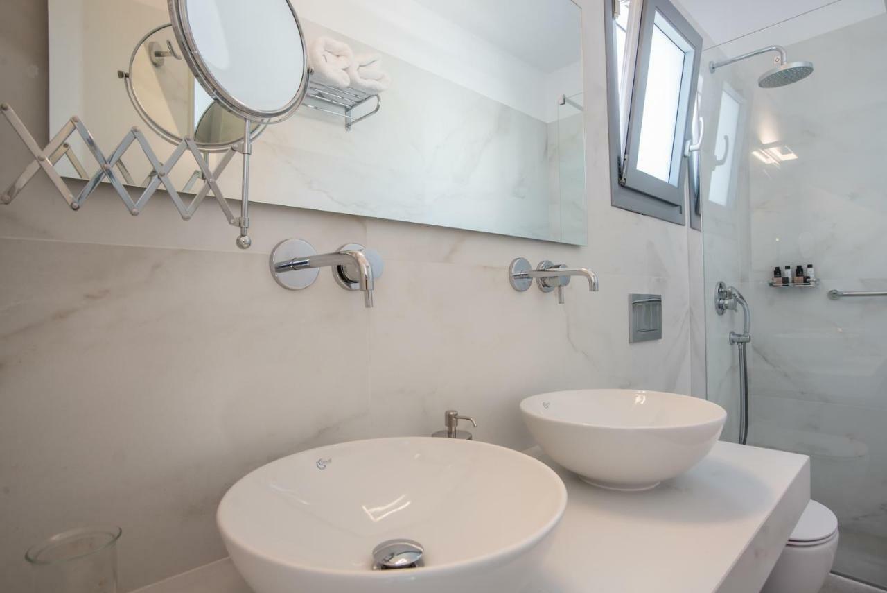 פארוס Nautilus Apartments-Suites מראה חיצוני תמונה