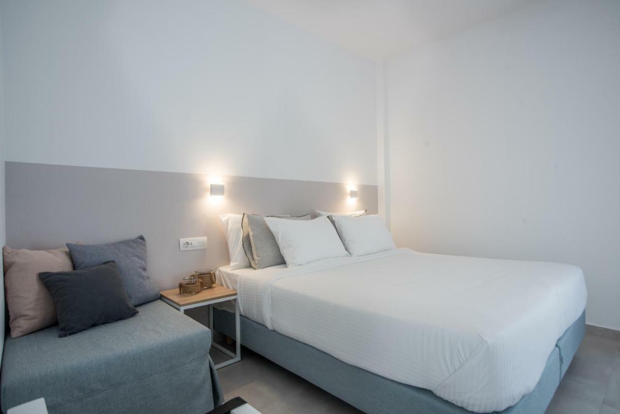 פארוס Nautilus Apartments-Suites מראה חיצוני תמונה