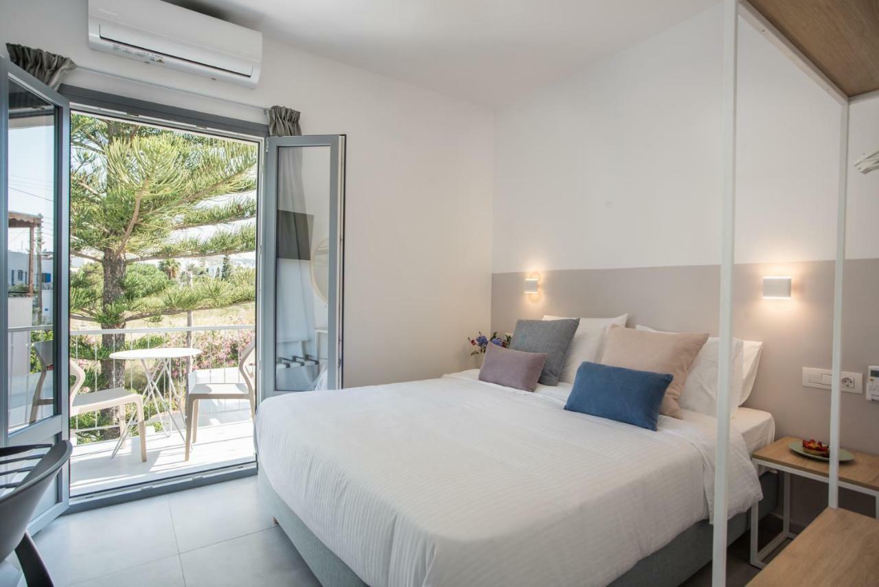 פארוס Nautilus Apartments-Suites מראה חיצוני תמונה